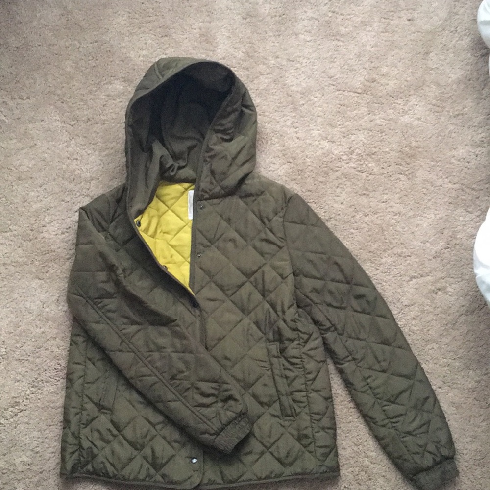 Olive Green ZARA quilted jacket